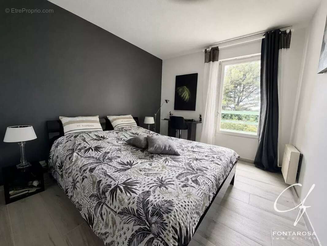 Appartement à SAINT-RAPHAEL