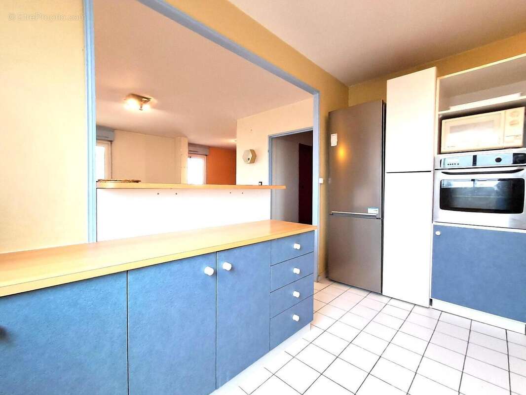 Appartement 82 m² à Villeurbanne  - photo 2