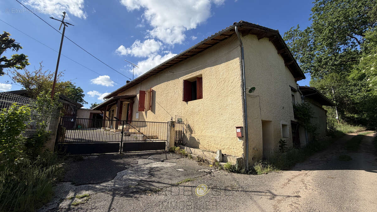 Maison à CLAIRAC