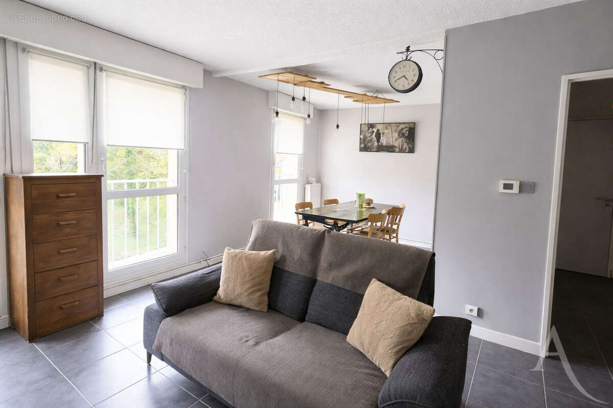 Appartement à MOULINS-LES-METZ
