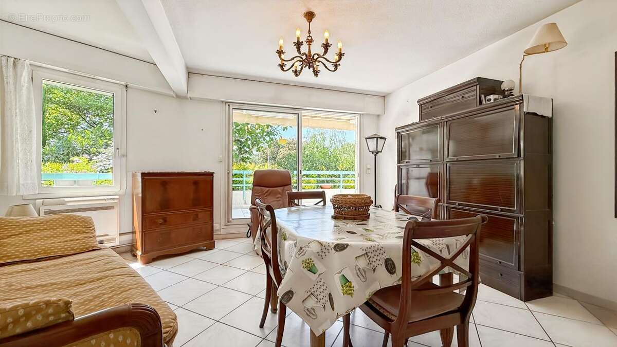 Appartement À Vendre - photo 4