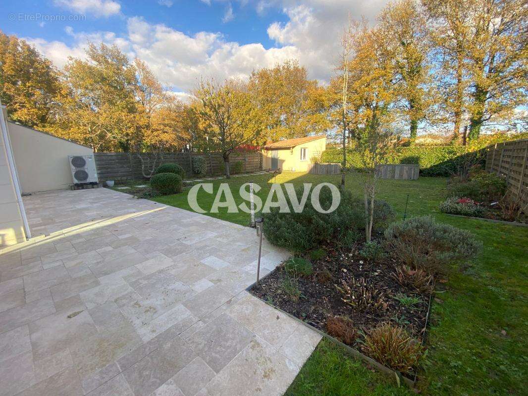 Maison à BOUGUENAIS