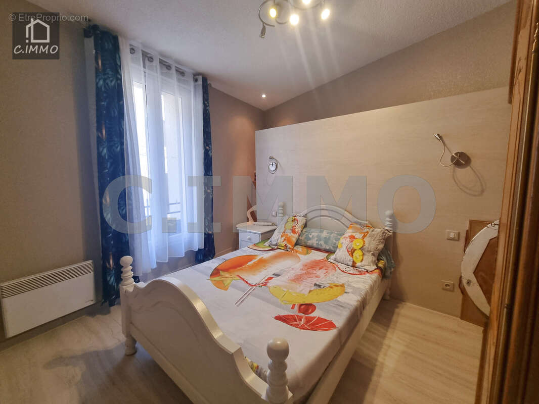 Appartement à CORNEILHAN