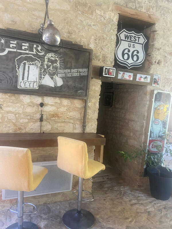 13 - Maison à RIVIERES