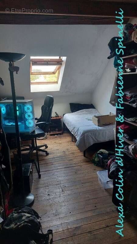 Maison à VAILLY-SUR-AISNE