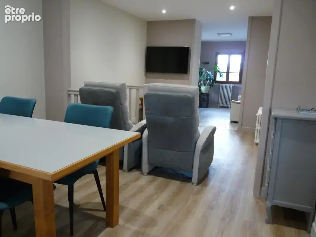 Maison 4 pièces 92 m² à vendre à Gueugnon (71130) - photo 8