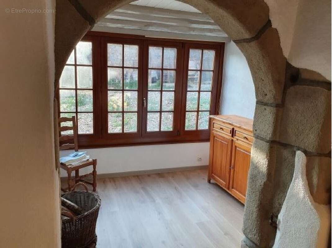 Maison à VANZY
