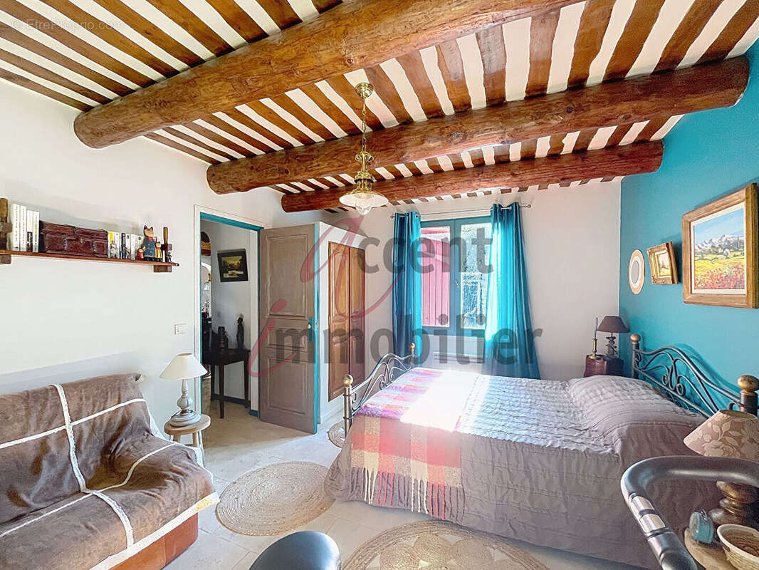 Maison à EYGALIERES