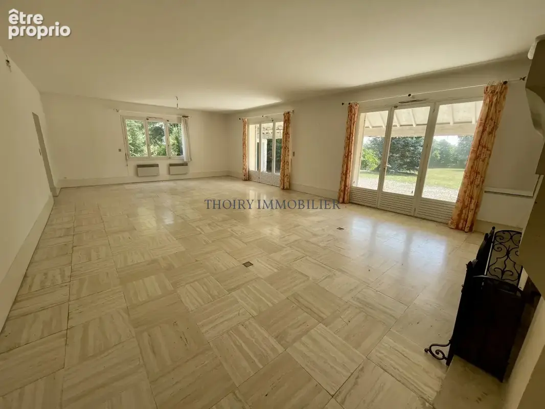 Propriété de charme 11 pièces sur 36 985 m2. - photo 7