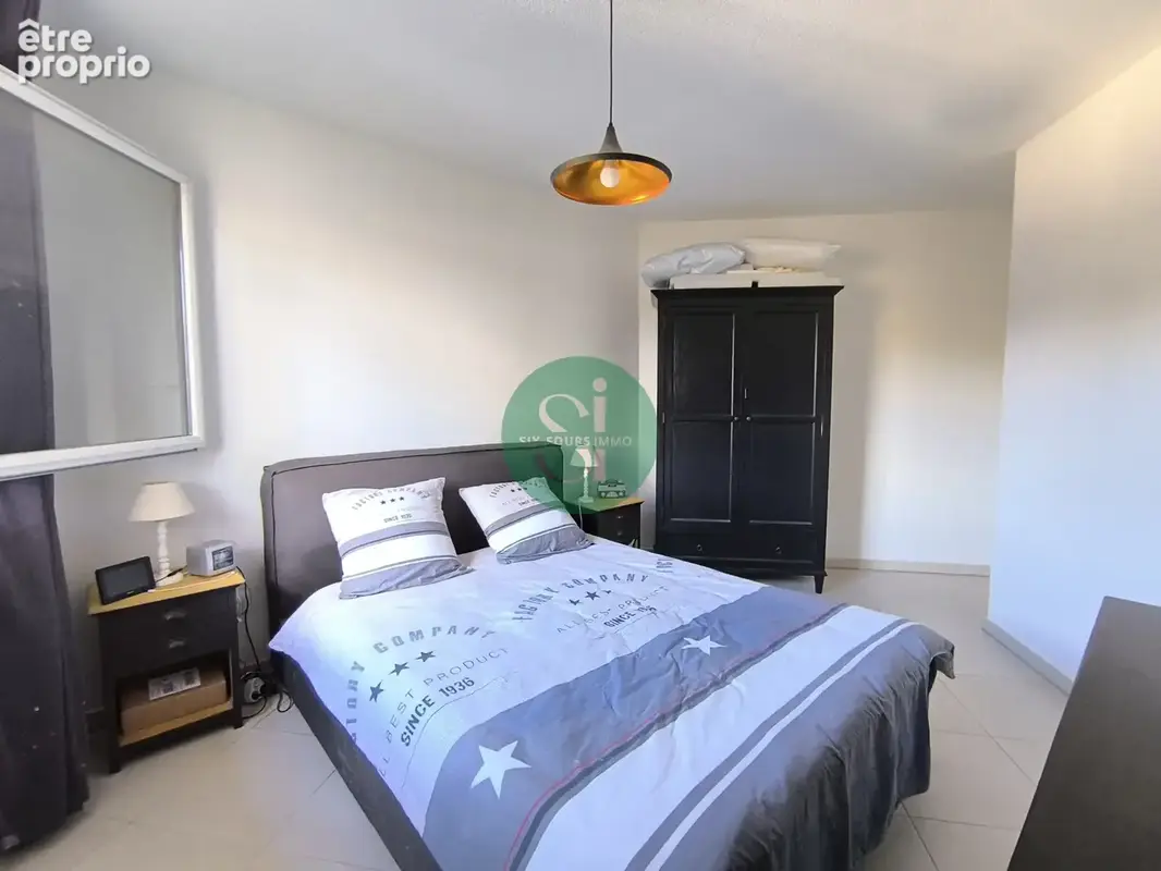 Six fours - appartement t3 60m2 avec terrasse et parking - photo 8