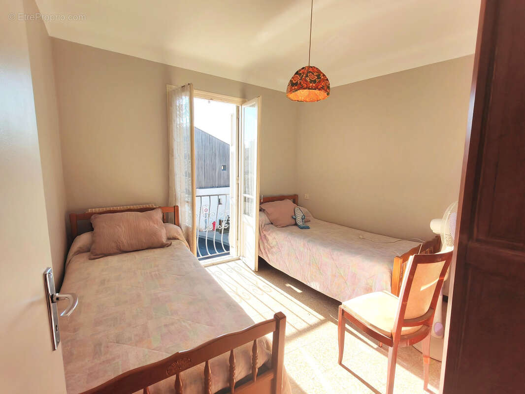 Maison à VILLENEUVE-DE-LA-RAHO