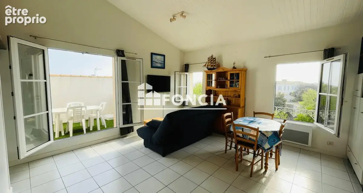 Photo Appartement à Saint-Martin-De-Re au prix de 270 000€