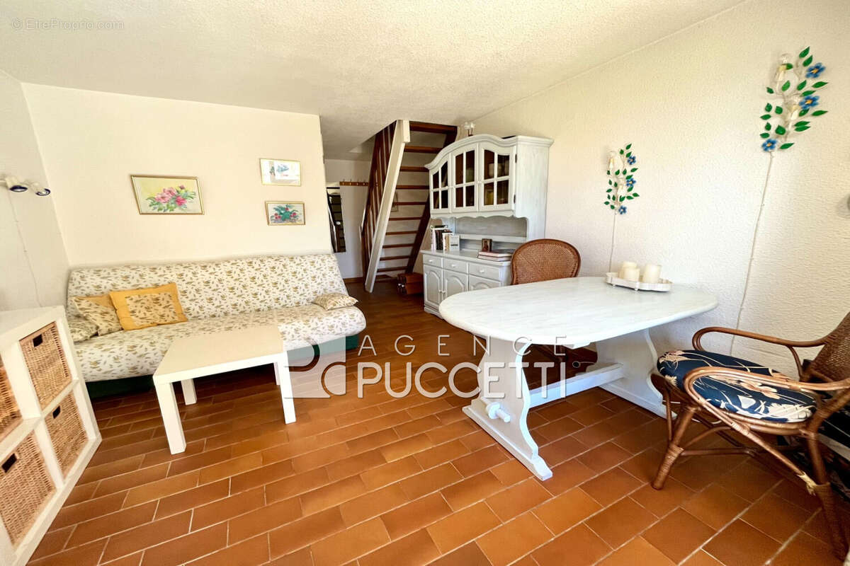 Appartement à VENCE