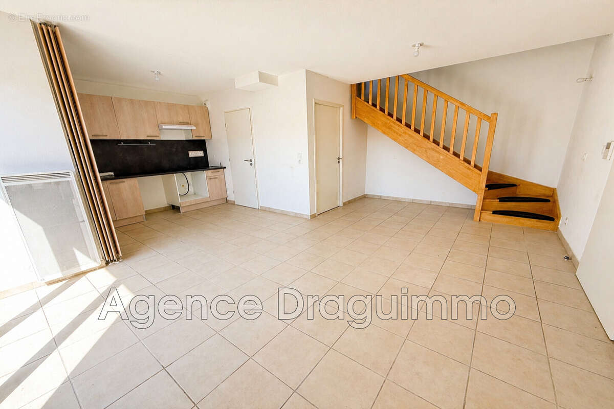 Appartement à DRAGUIGNAN