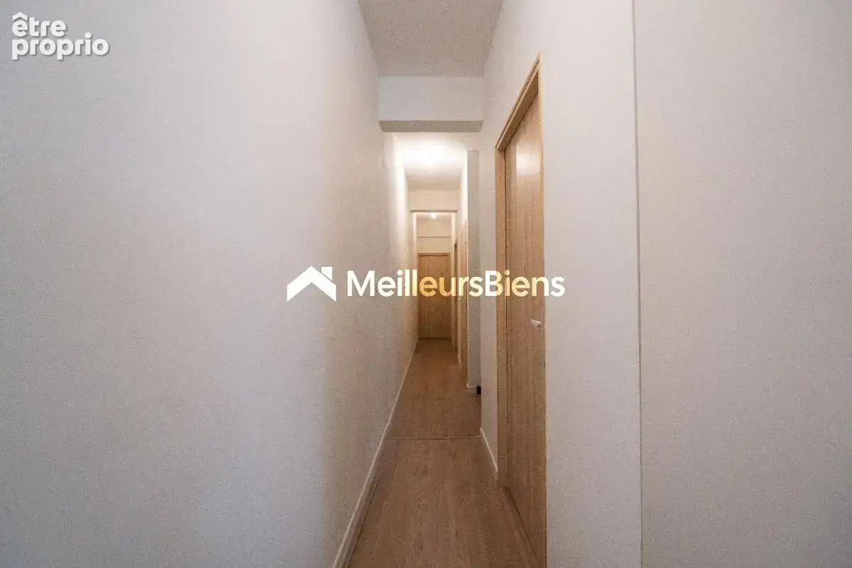 Appartement 3 pièces de 69 m² à Sète, cuisine ouverte et 2 chambres - photo 5