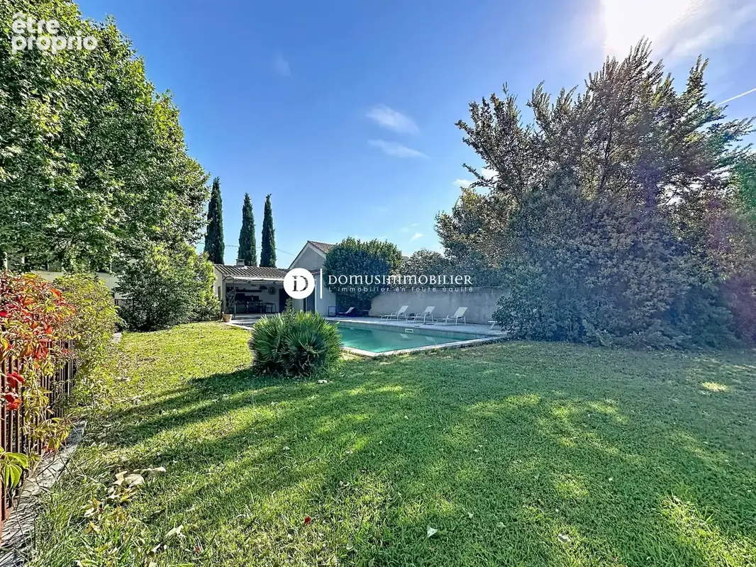 Maison 6 pièces 246 m² à vendre à Le Pontet (84130) - photo 3