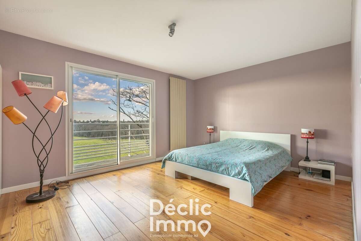 Maison à CARIGNAN-DE-BORDEAUX