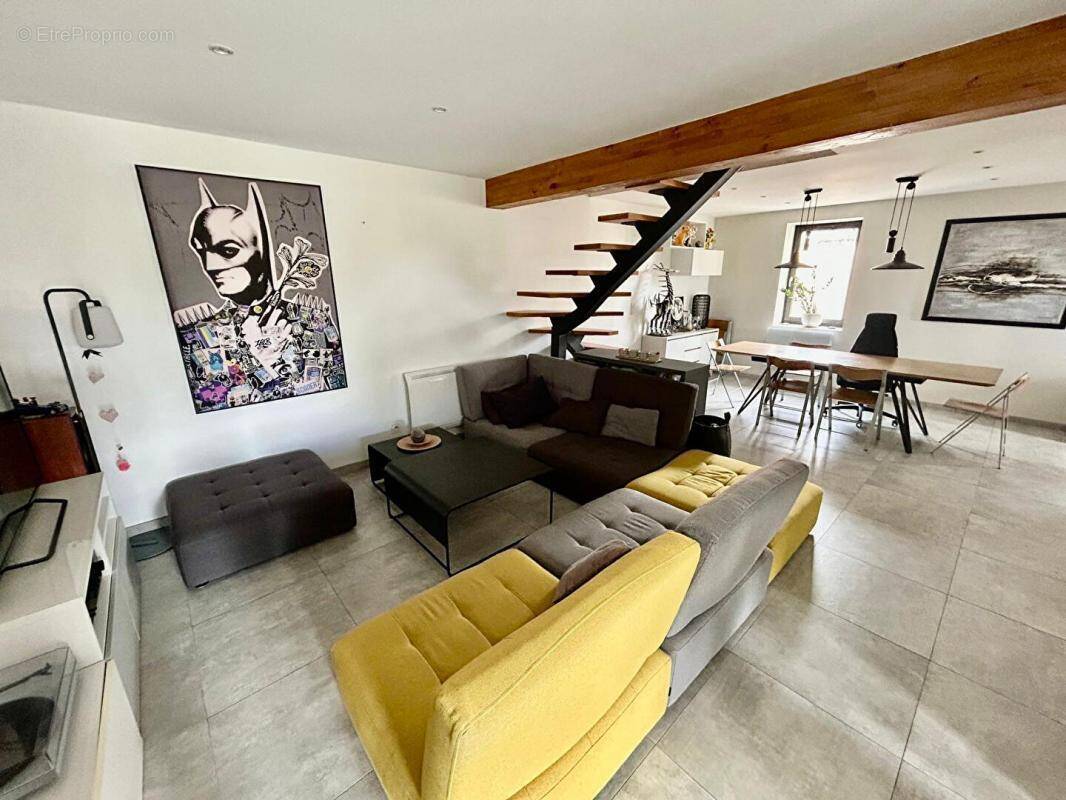 Appartement à ARNAS