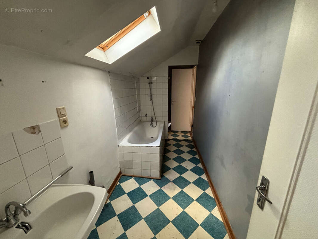 Maison Entrammes 5 pièce(s) 103 m2 - photo 11