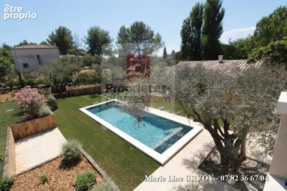Propriété de charme au coeur des alpilles - 5 suites  - piscine - jardin paysage de plus de 2 000 m² - photo 15
