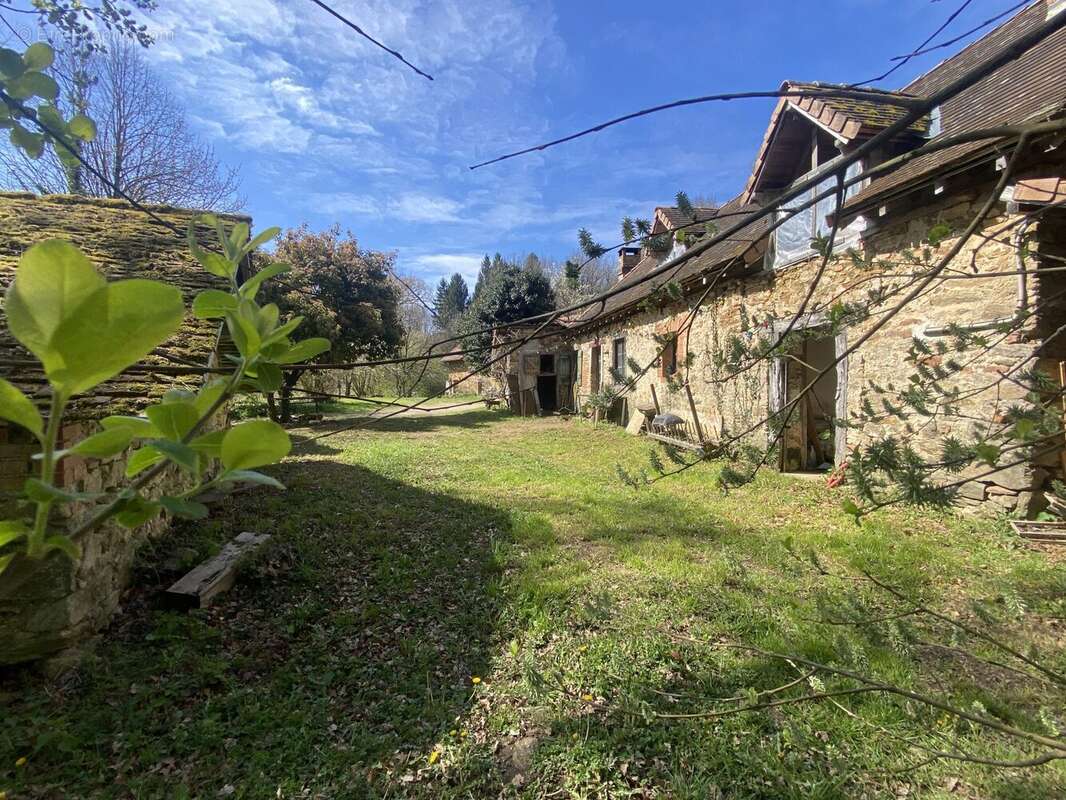 Maison à SAINT-MEARD