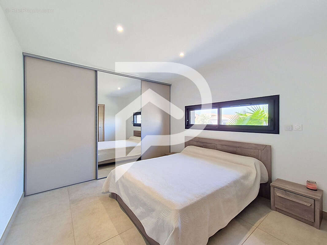 Maison à vendre Montelimar 4 pièce(s) 145 m2 - photo 8