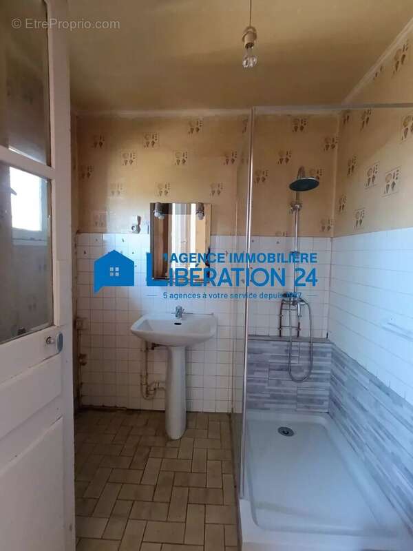 Appartement à SAINT-ETIENNE