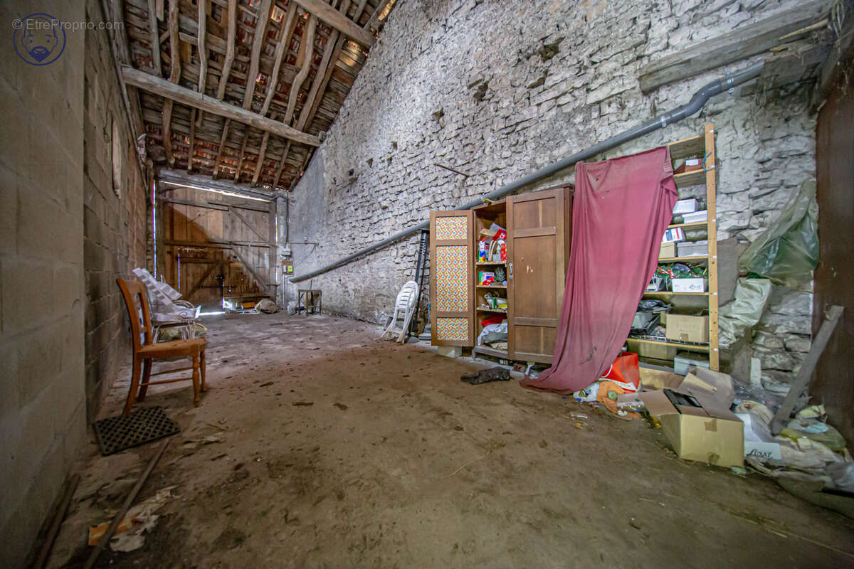 Maison à HOUDELAINCOURT