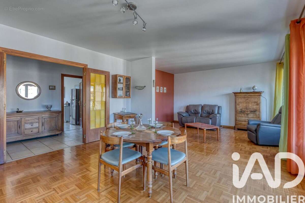 Photo 2 - Appartement à ECHIROLLES