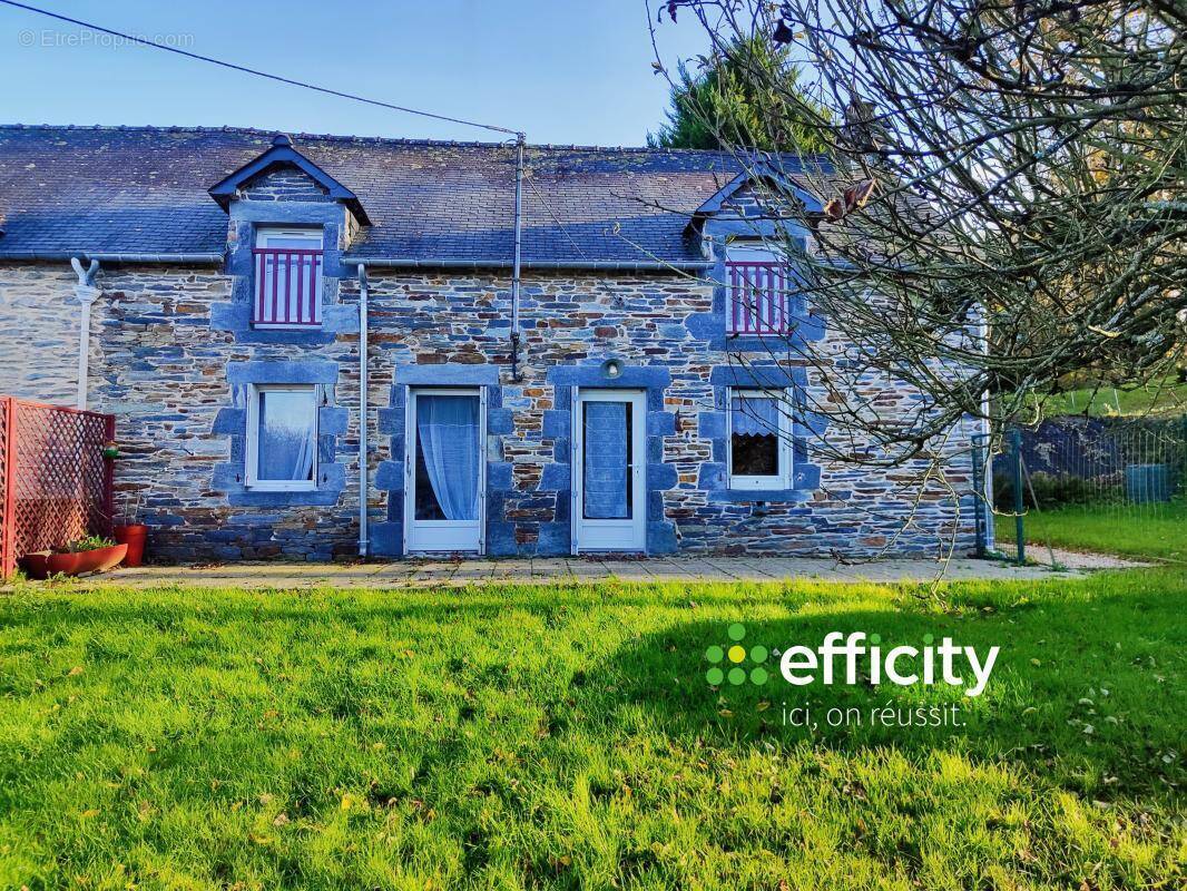 Maison à SIXT-SUR-AFF