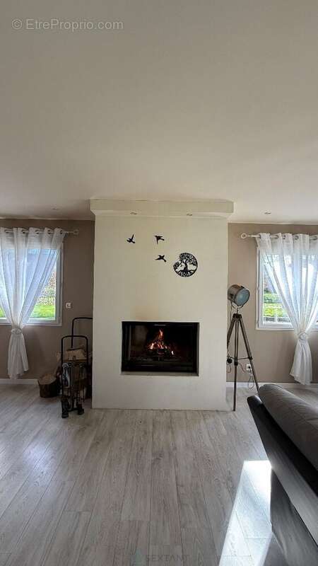 Maison à BOURG-ACHARD