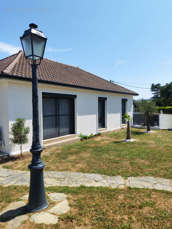 Maison à SAINT-CHAMOND