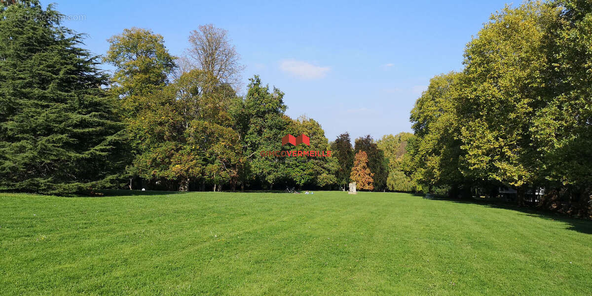 Appartement à LOUVECIENNES