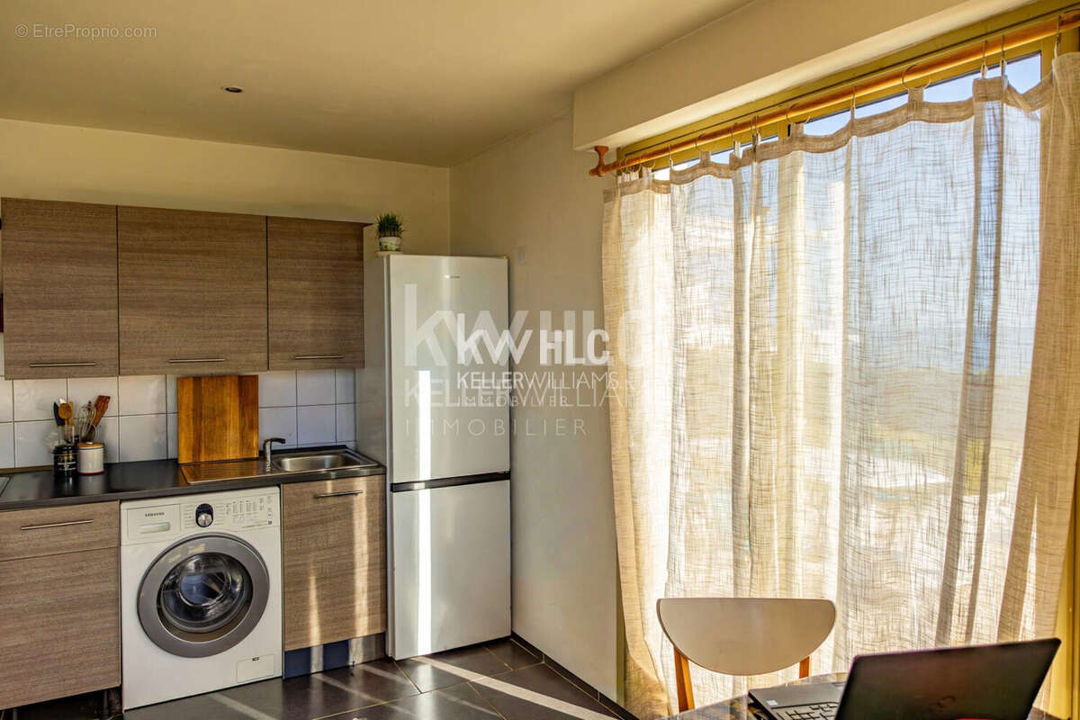 Appartement 37 m² à Villeneuve-Loubet  - photo 6