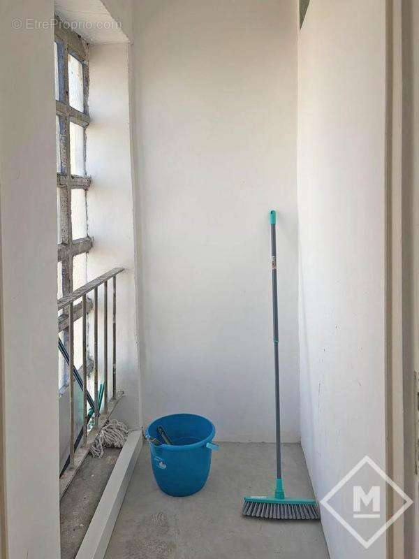 Appartement à MARSEILLE-5E
