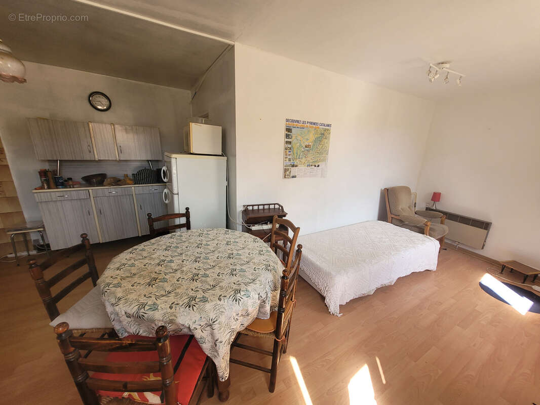 Appartement à SAINT-LAURENT-DE-CERDANS