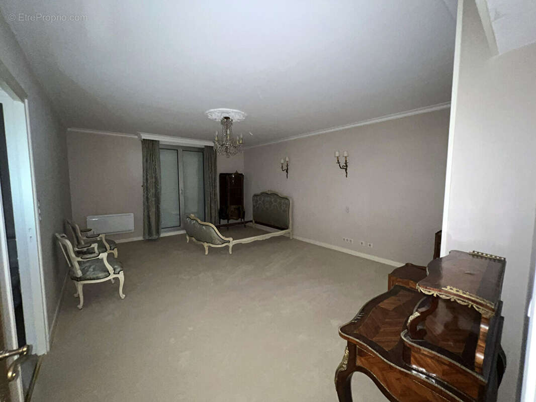 Superbe Appartement de 158 m² au Coeur de Paray le Monial - photo 11