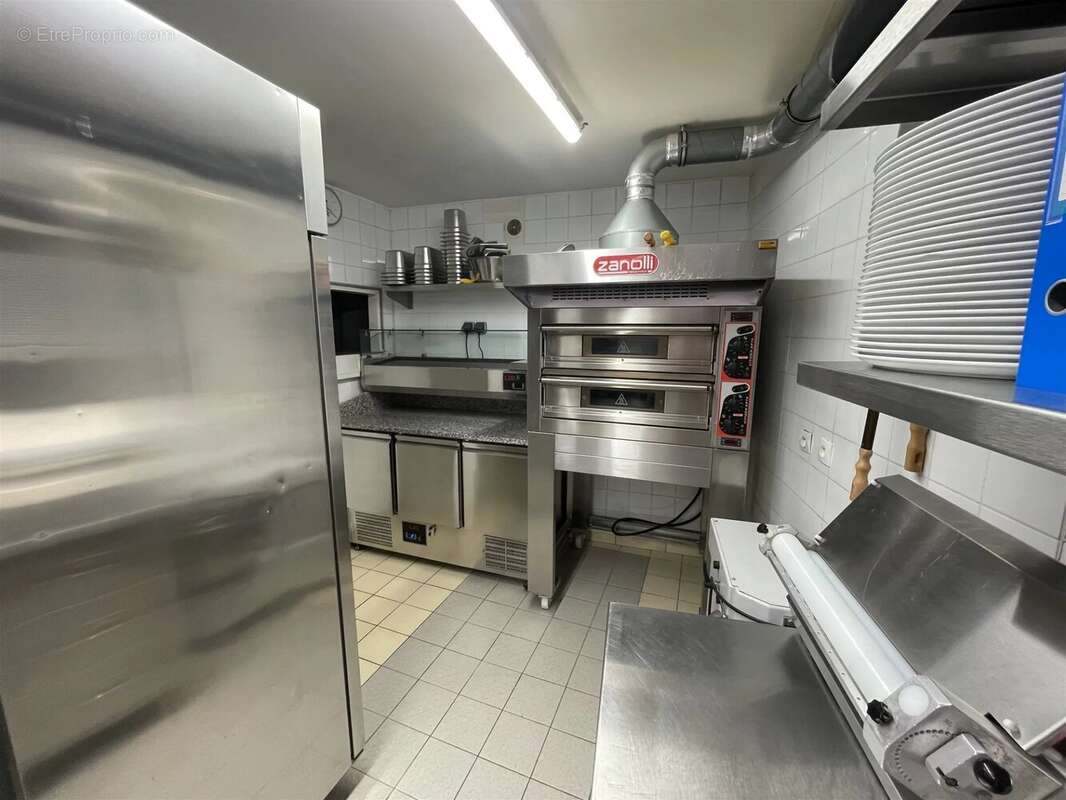 Commerce à SAINT-SAVIN