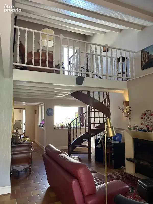 Maison 7 pièces 181 m² à vendre à Chasseneuil-Sur-Bonnieure (16260) - photo 8