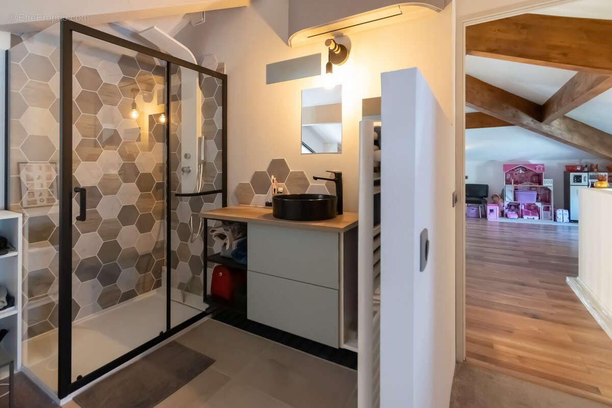 Maison 150 m2 + garage sur terrain 1150 m2 piscinable - photo 15