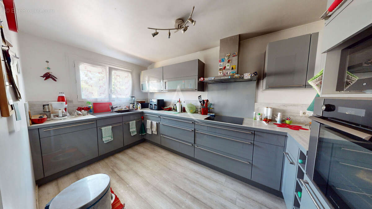Maison 120 m² à Evreux  - photo 4