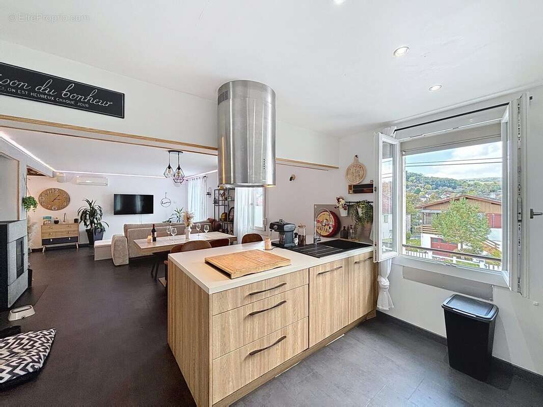 Maison à ECHENOZ-LA-MELINE