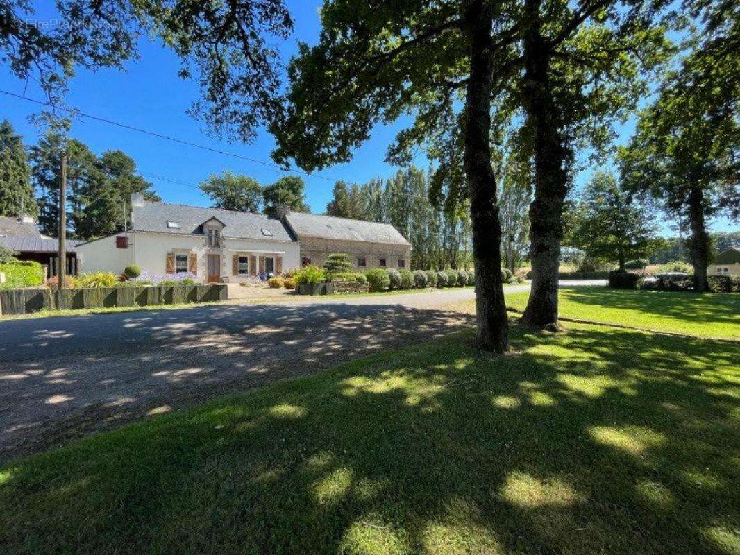 Maison à PLEUCADEUC