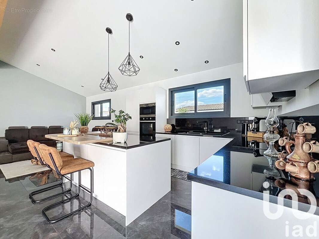 Photo 3 - Maison à SAINT-SAUVEUR-D&#039;AUNIS