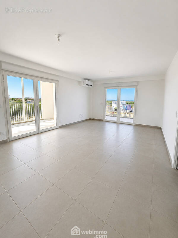 Appartement 88 m² à Agde  - photo 2