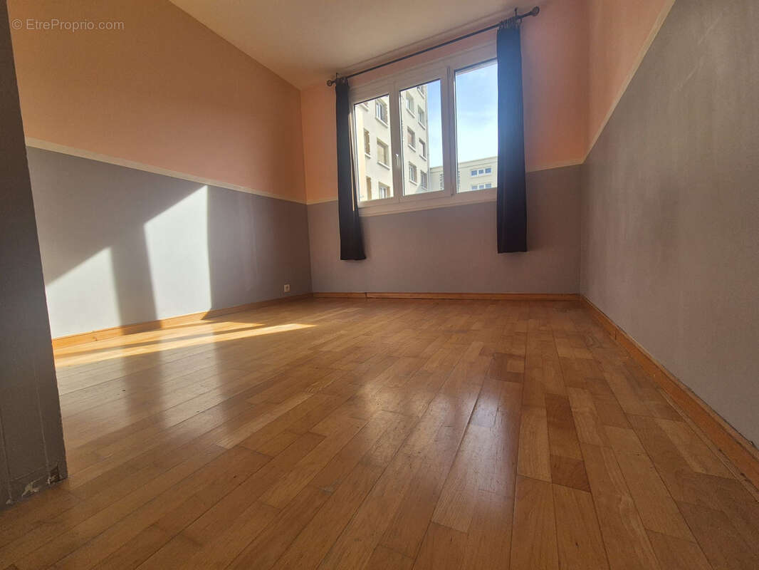 Appartement à BAGNEUX