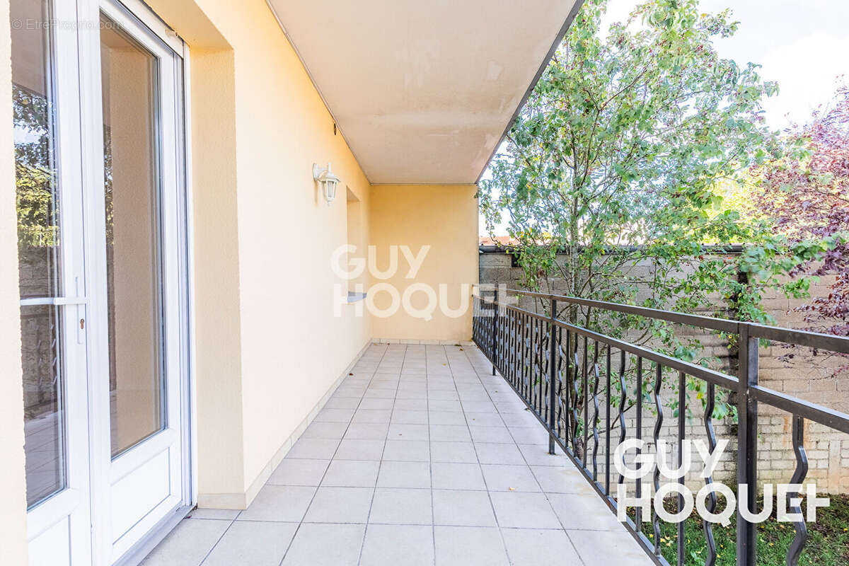 Appartement à SAVIGNY-SUR-ORGE