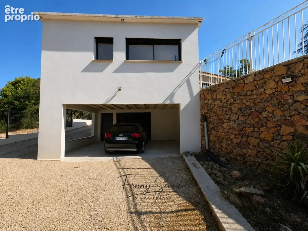 Maison contemporaine 140 m² – 4 chambres – piscine – terrain 2 000 m² – grand garage - photo 17