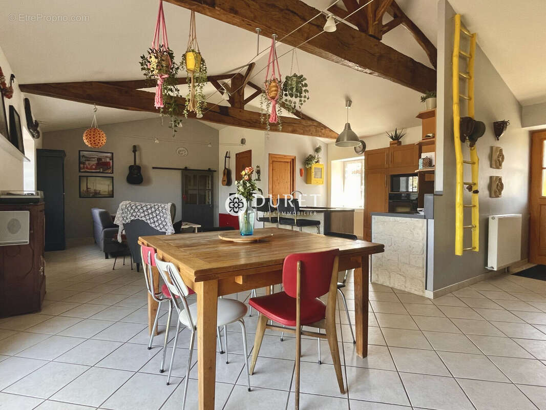 Maison à MAISDON-SUR-SEVRE