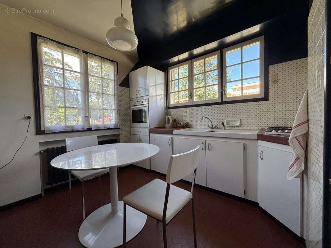 Maison 116 m² à Bourg-De-Peage  - photo 6